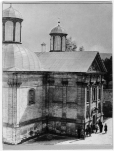 Brzeżany, zamek Sieniawskich, kości&oacute;ł zamkowy, fasada