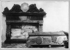 Brzeżany, zamek Sieniawskich, kości&oacute;ł zamkowy, nagrobek Anny Sieniawskiej