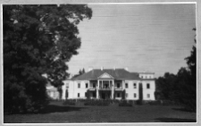 Bużany, pałac, widok od strony parku