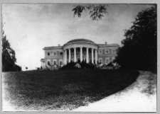 Czarnomin, pałac od strony parku