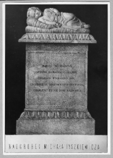 Czerwony Dw&oacute;r, kości&oacute;ł parafialny p.w. św. Teresy, nagrobek Michała Tyszkiewicza, dłuta Luigiego Pampaloniego