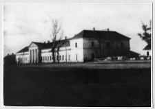 Dereczyn, pałac od frontu