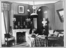 Dzwonicha, pałac Jaroszyńskich, fragment biblioteki