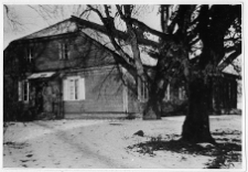Dżuginiany, dw&oacute;r, elewacja boczna