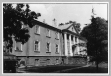 Freda, pałac, elewacja frontowa