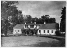 Hołownica, dw&oacute;r od frontu