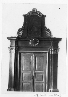 Łuck, katedra Świętych Apostoł&oacute;w Piotra i Pawła, portal