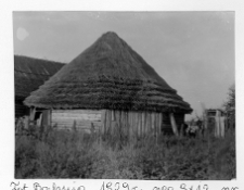 Nobel, wieś, zabudowa drewniana