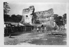 Ruiny zamku Ostrogskich