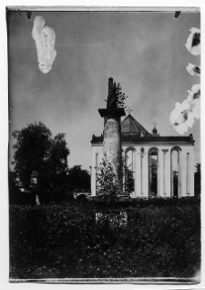 Ołyka, kolegiata Św. Tr&oacute;jcy, dzwonnica