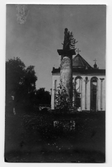 Ołyka, kolegiata Św. Tr&oacute;jcy, dzwonnica