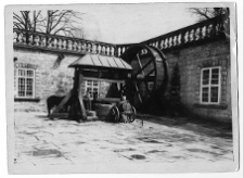 Podhorce, pałac, brama wjazdowa