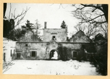 Świrz, brama wiazdowa do zamku po zniszczeniach I wojny światowej