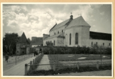 Trembowla, kości&oacute;ł i klasztor Karmelit&oacute;w