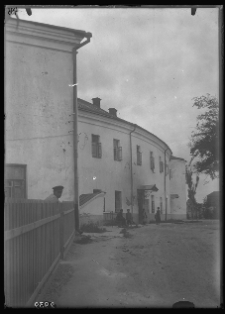 Łuck, dawny klasztor bernardyn&oacute;w, gimnazjum męskie