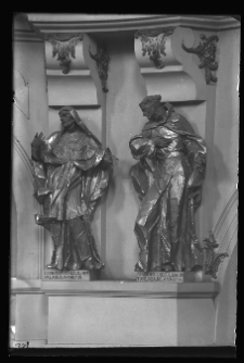 Lw&oacute;w, kości&oacute;ł Dominikan&oacute;w, dekoracja rzeźbiarska we wnętrzu