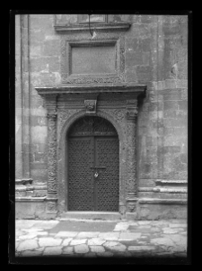 Lw&oacute;w, cerkiew Wołoska, portal, kaplica Trzech Świętych