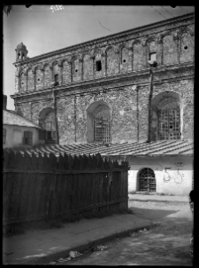 Ż&oacute;łkiew, synagoga