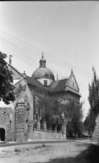 Ż&oacute;łkiew, kości&oacute;ł pw. św. Wawrzyńca