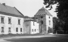 Ż&oacute;łkiew, zamek