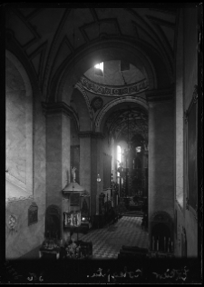 Ż&oacute;łkiew, kolegiata