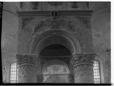 Łańcut, synagoga, wnętrze, bima, zwieńczenie.