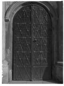 Kraków, synagoga Tempel, fasada, portal boczny, drzwi.