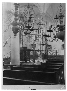 Kraków, synagoga Stara, wnętrze, bima.
