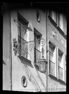 Gdańsk, kamienice przy ul. Długiej 6-8 (fragment)